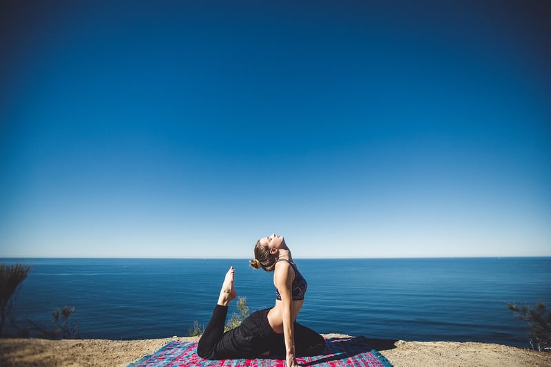 Woman meditating and counting breaths